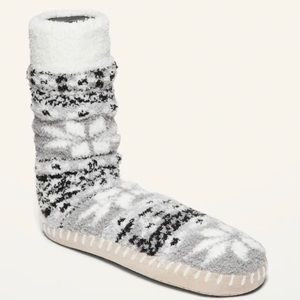 NWT Old Navy Cozy Slipper Socks